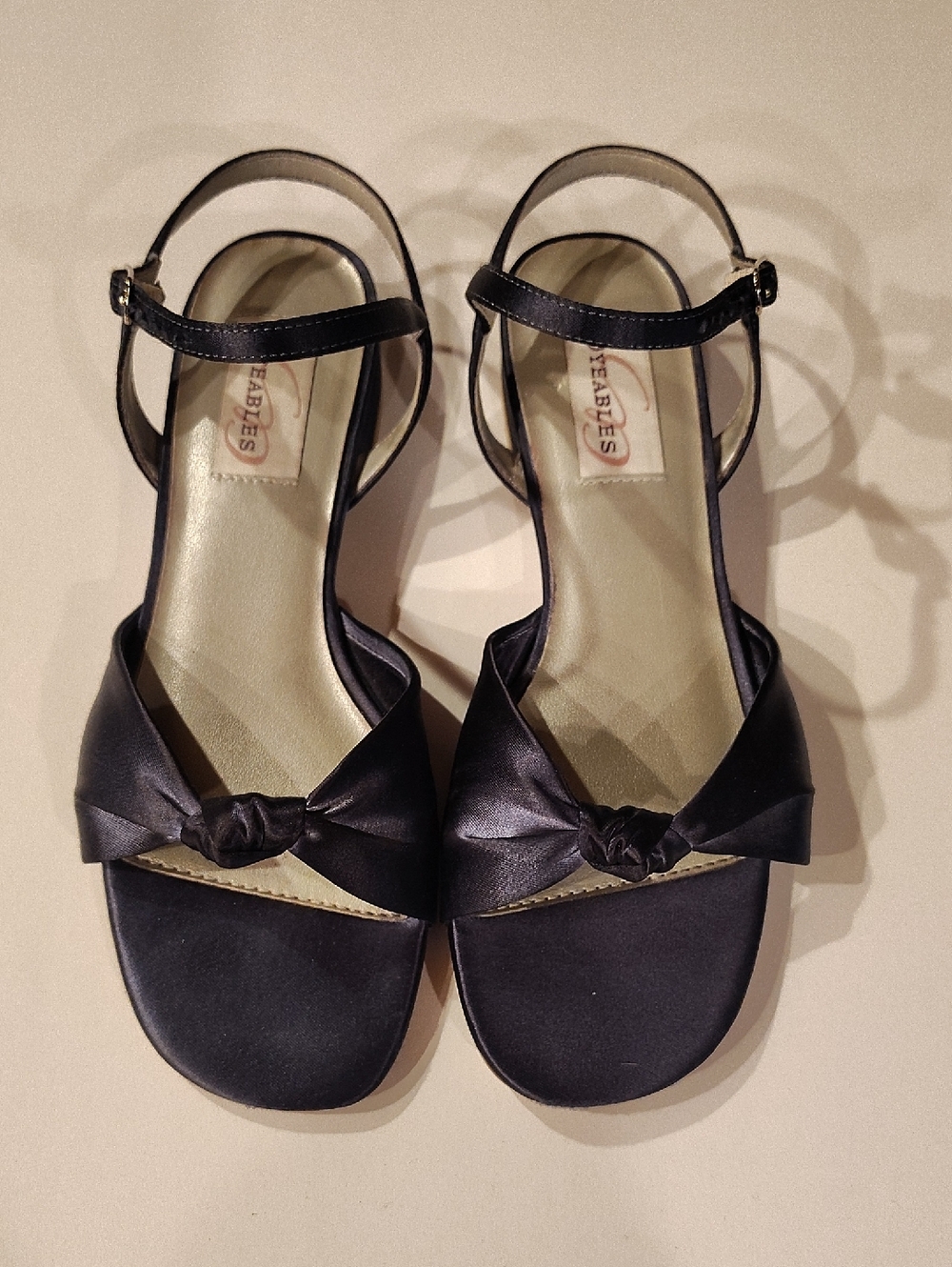 Dyeables Women’s Size 7B Navy Blue Satin Knot Front Ankle-Strap Sandals WM UT